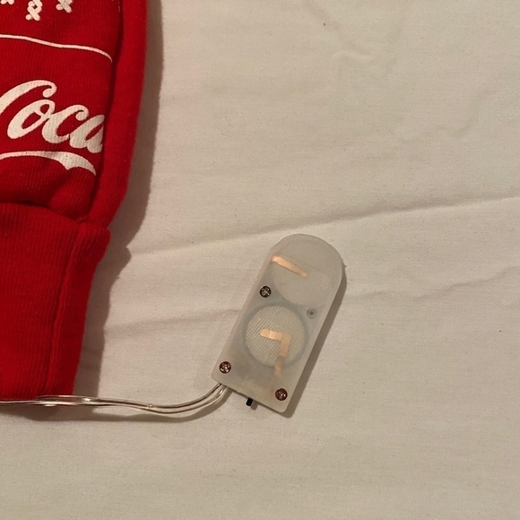Coca-Cola Polar Bear Crew Neck Light Up Festive Sweatshirt Size XS. 2022 - Picture 16 of 16